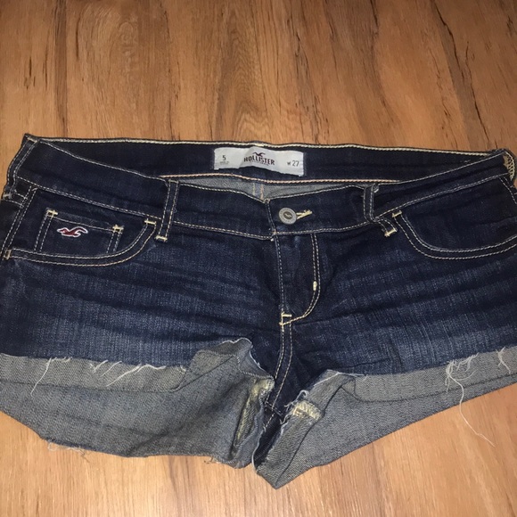 Hollister jean shorts - Picture 2 of 3